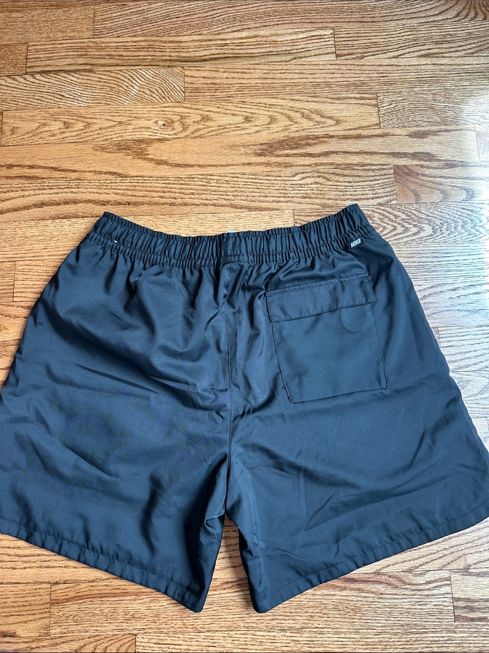 Nike Flow Black Shorts with White Drawstring - Picture 2 of 4